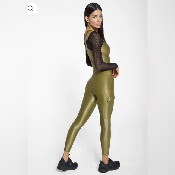 Koral Activewear Rina Infinity Cargo High Rise Legging - Fir Green XS NWT - Picture 5 of 6